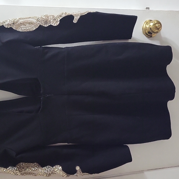 Dress - Picture 11 of 11